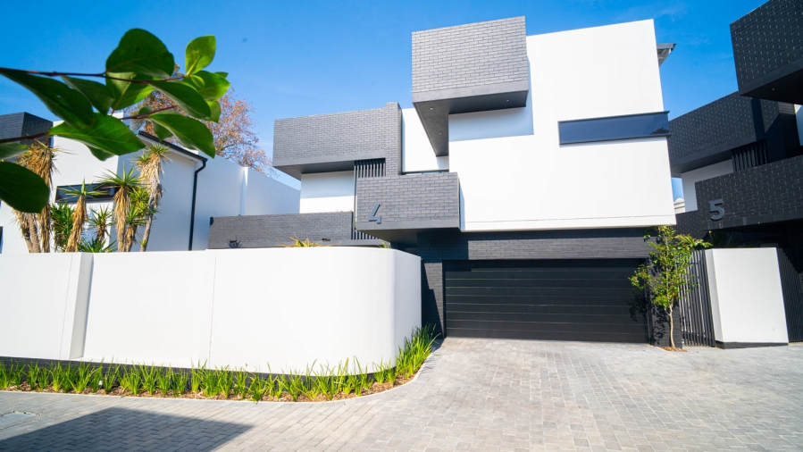 4 Bedroom Property for Sale in Bryanston East Gauteng