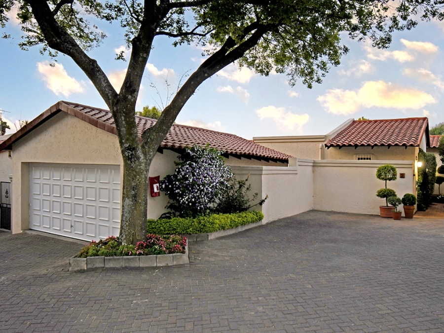 4 Bedroom Property for Sale in Bryanston Gauteng