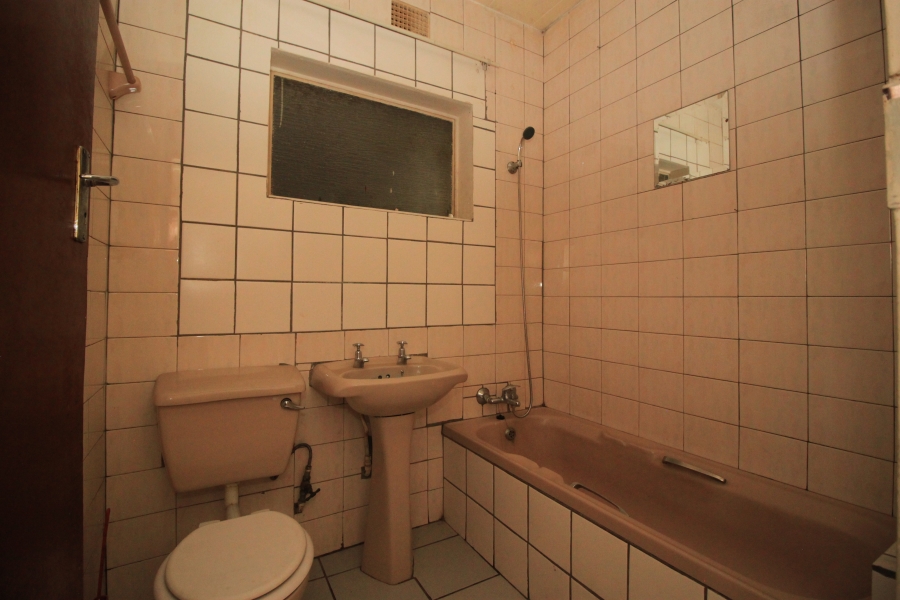2 Bedroom Property for Sale in Ravensklip Gauteng