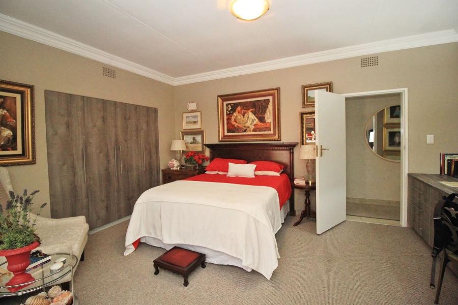 3 Bedroom Property for Sale in Dawnview Gauteng