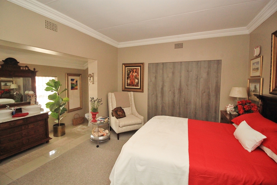 3 Bedroom Property for Sale in Dawnview Gauteng