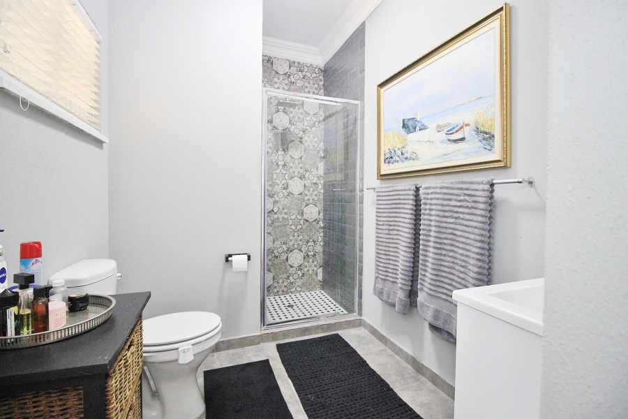 3 Bedroom Property for Sale in Dawnview Gauteng
