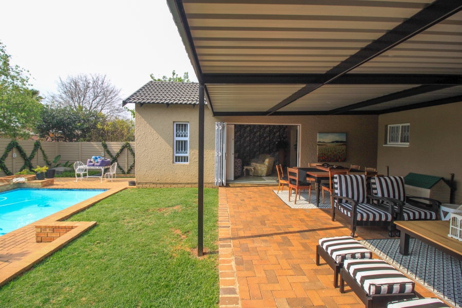 3 Bedroom Property for Sale in Dawnview Gauteng