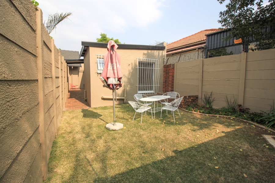 3 Bedroom Property for Sale in Dawnview Gauteng