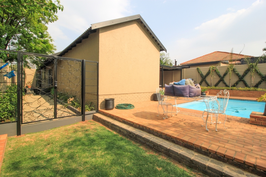 3 Bedroom Property for Sale in Dawnview Gauteng