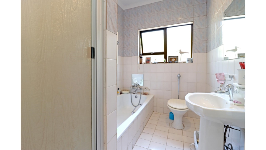3 Bedroom Property for Sale in Paulshof Gauteng
