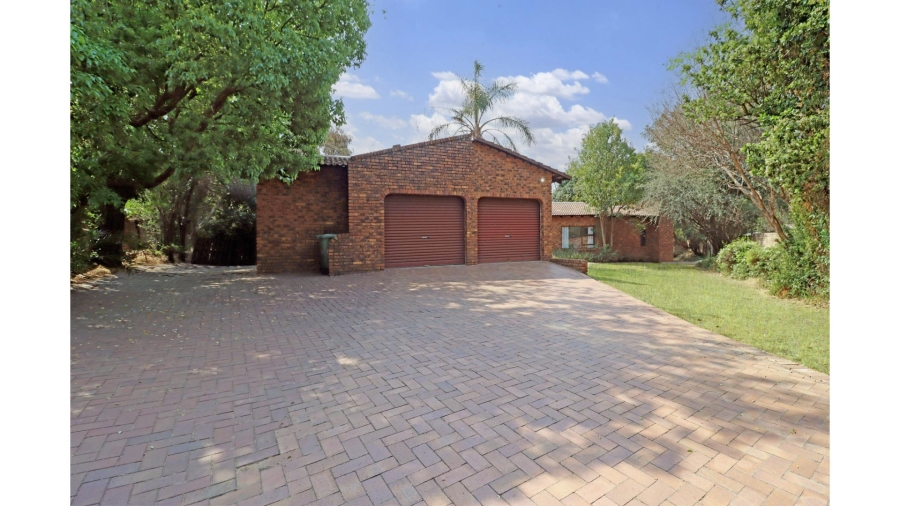 3 Bedroom Property for Sale in Paulshof Gauteng