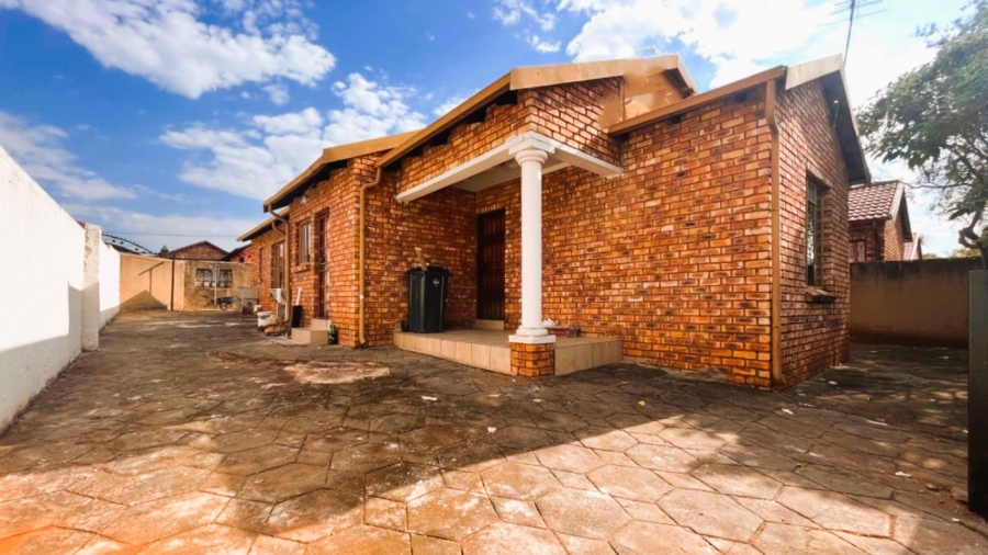 3 Bedroom Property for Sale in Philip Nel Park Gauteng