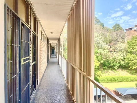 1 Bedroom Property for Sale in Gezina Gauteng