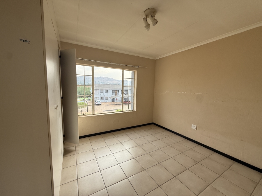 2 Bedroom Property for Sale in Wilgeheuwel Gauteng
