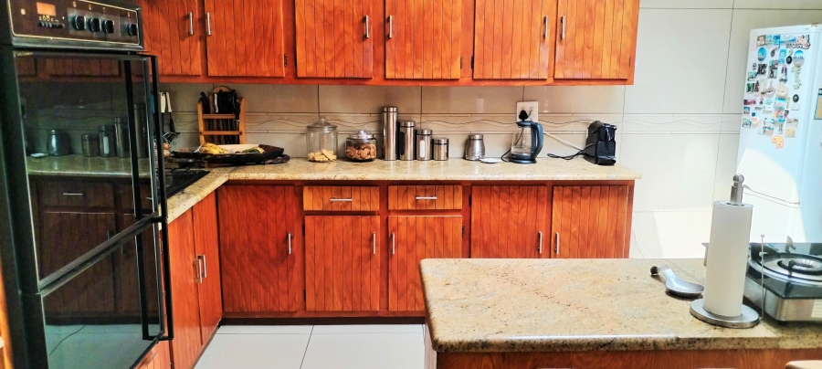 4 Bedroom Property for Sale in Rant En Dal Gauteng