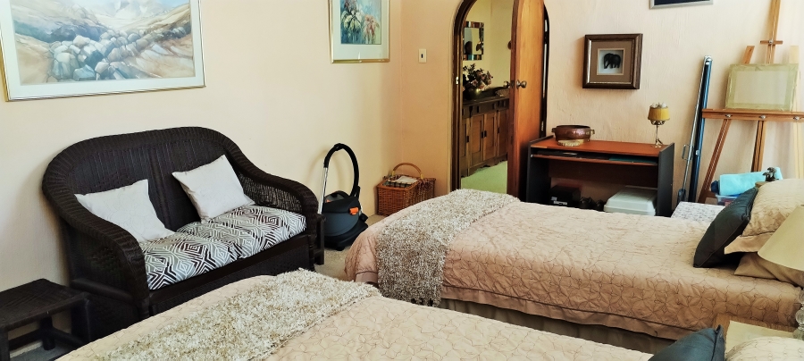 4 Bedroom Property for Sale in Rant En Dal Gauteng
