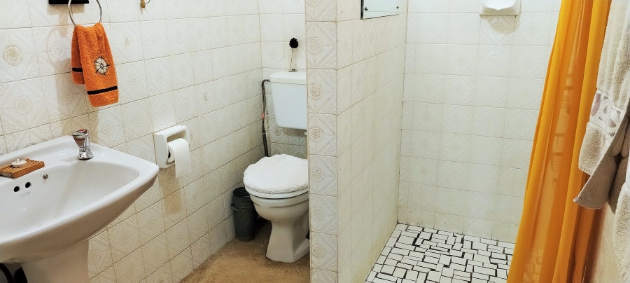 4 Bedroom Property for Sale in Rant En Dal Gauteng