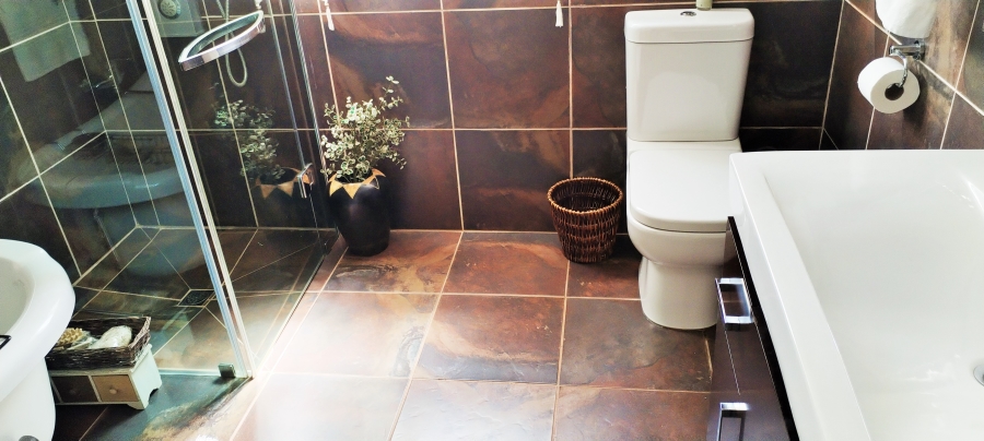4 Bedroom Property for Sale in Rant En Dal Gauteng