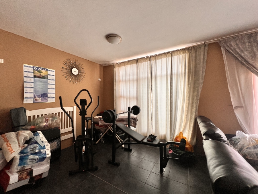 2 Bedroom Property for Sale in Carlswald Gauteng