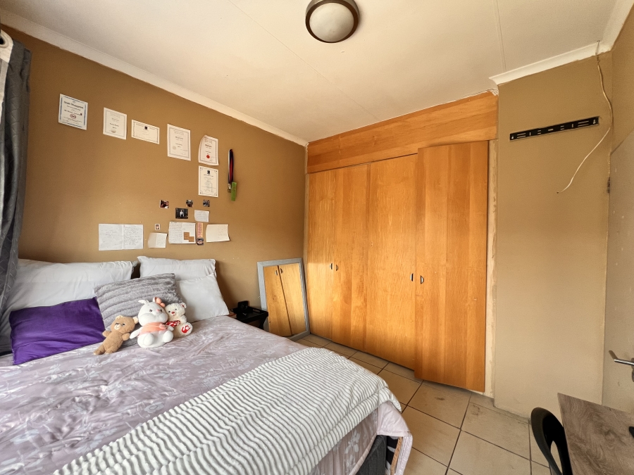2 Bedroom Property for Sale in Carlswald Gauteng