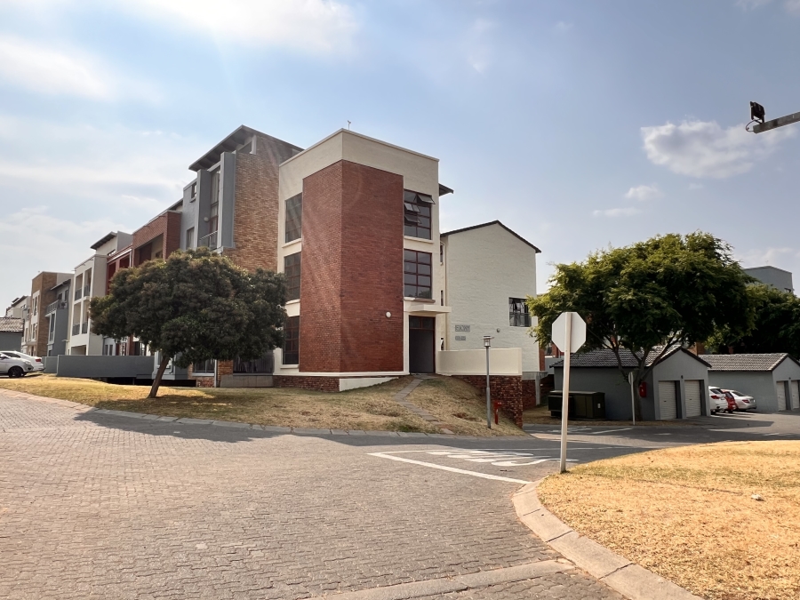 2 Bedroom Property for Sale in Carlswald Gauteng