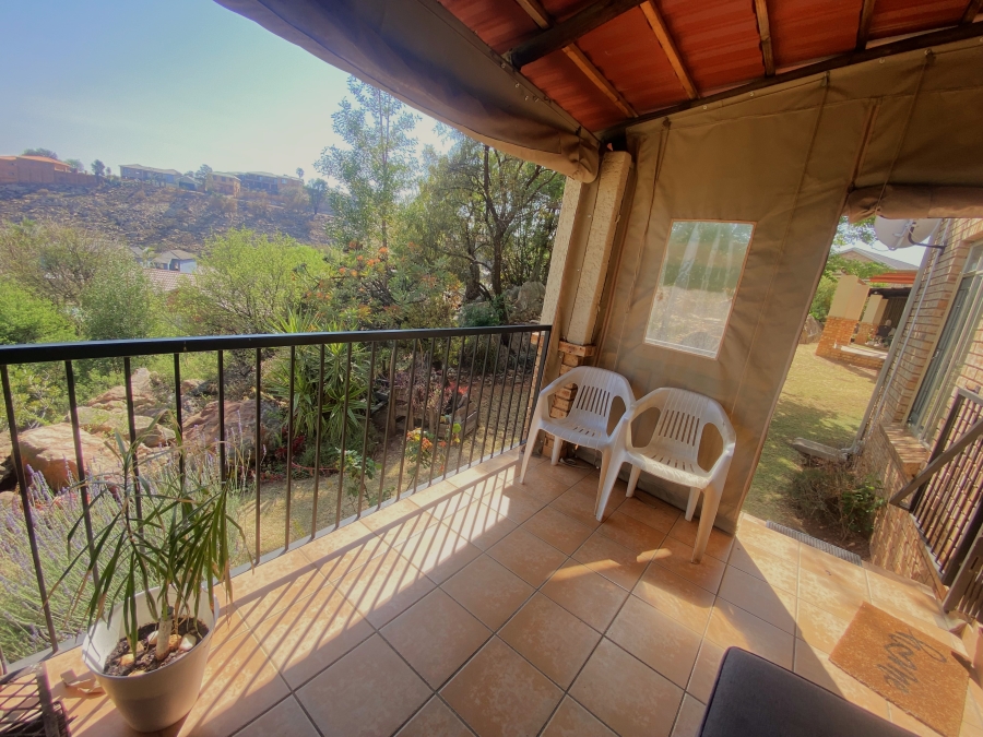 2 Bedroom Property for Sale in Breaunanda Gauteng