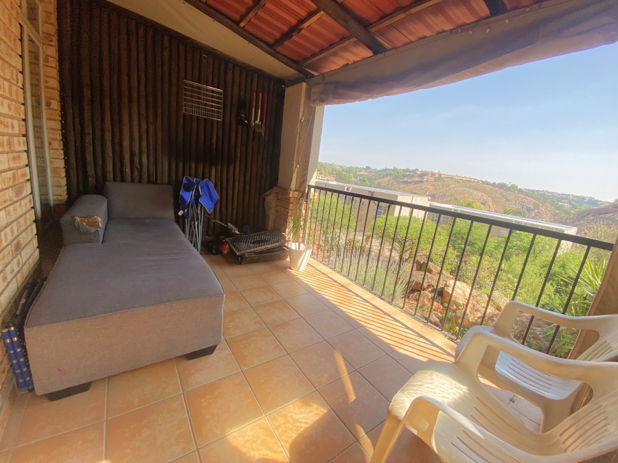 2 Bedroom Property for Sale in Breaunanda Gauteng
