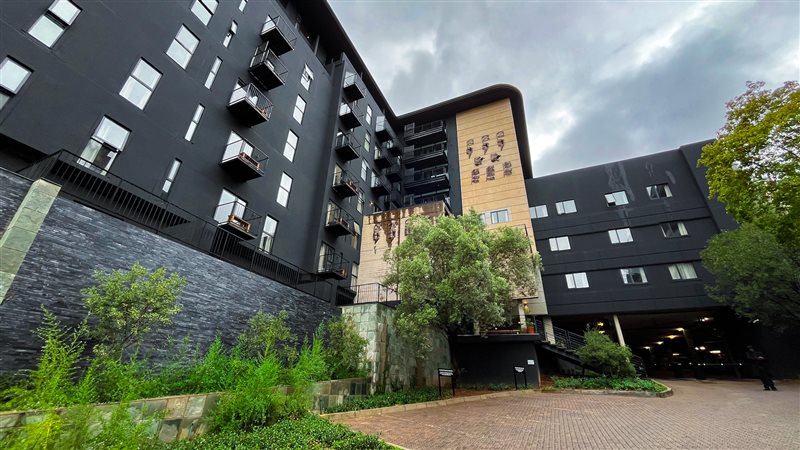 To Let 1 Bedroom Property for Rent in Sandton Central Gauteng