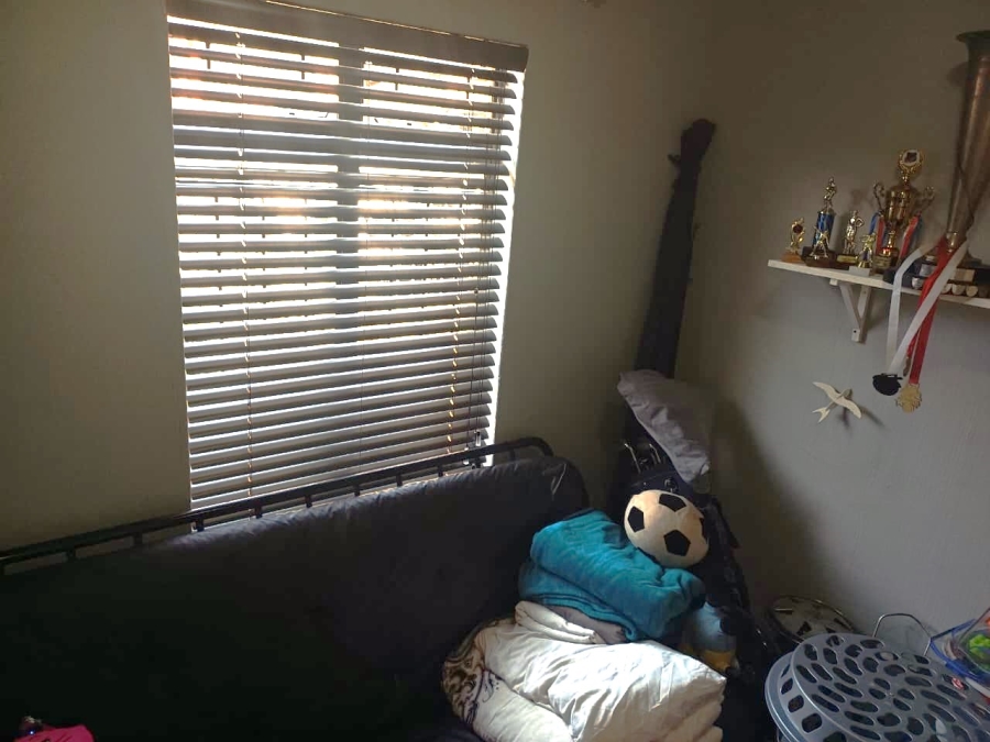 2 Bedroom Property for Sale in Breaunanda Gauteng