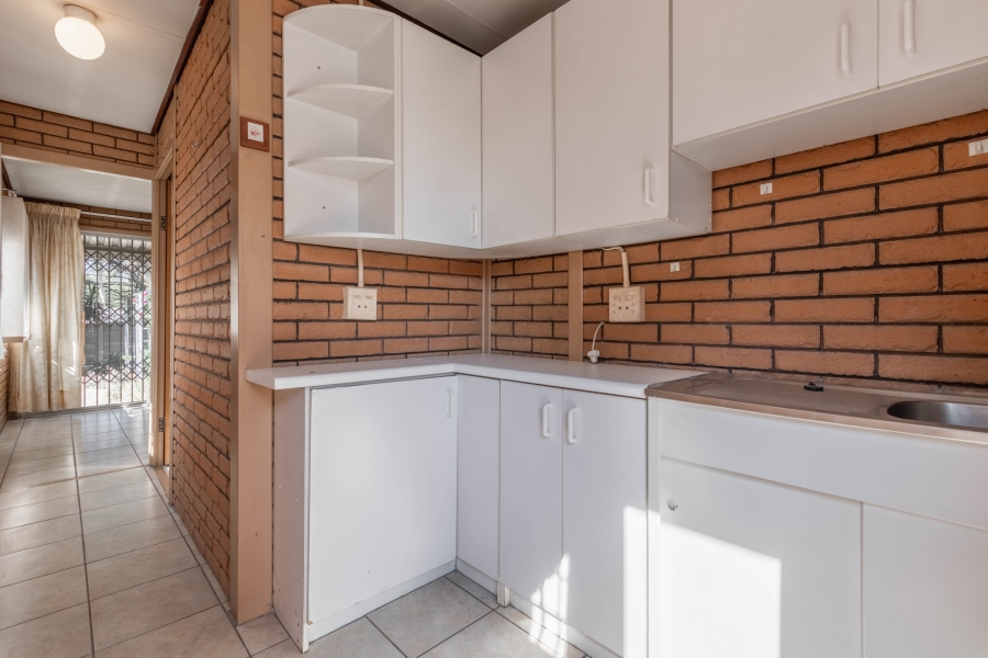 4 Bedroom Property for Sale in Edendale Gauteng