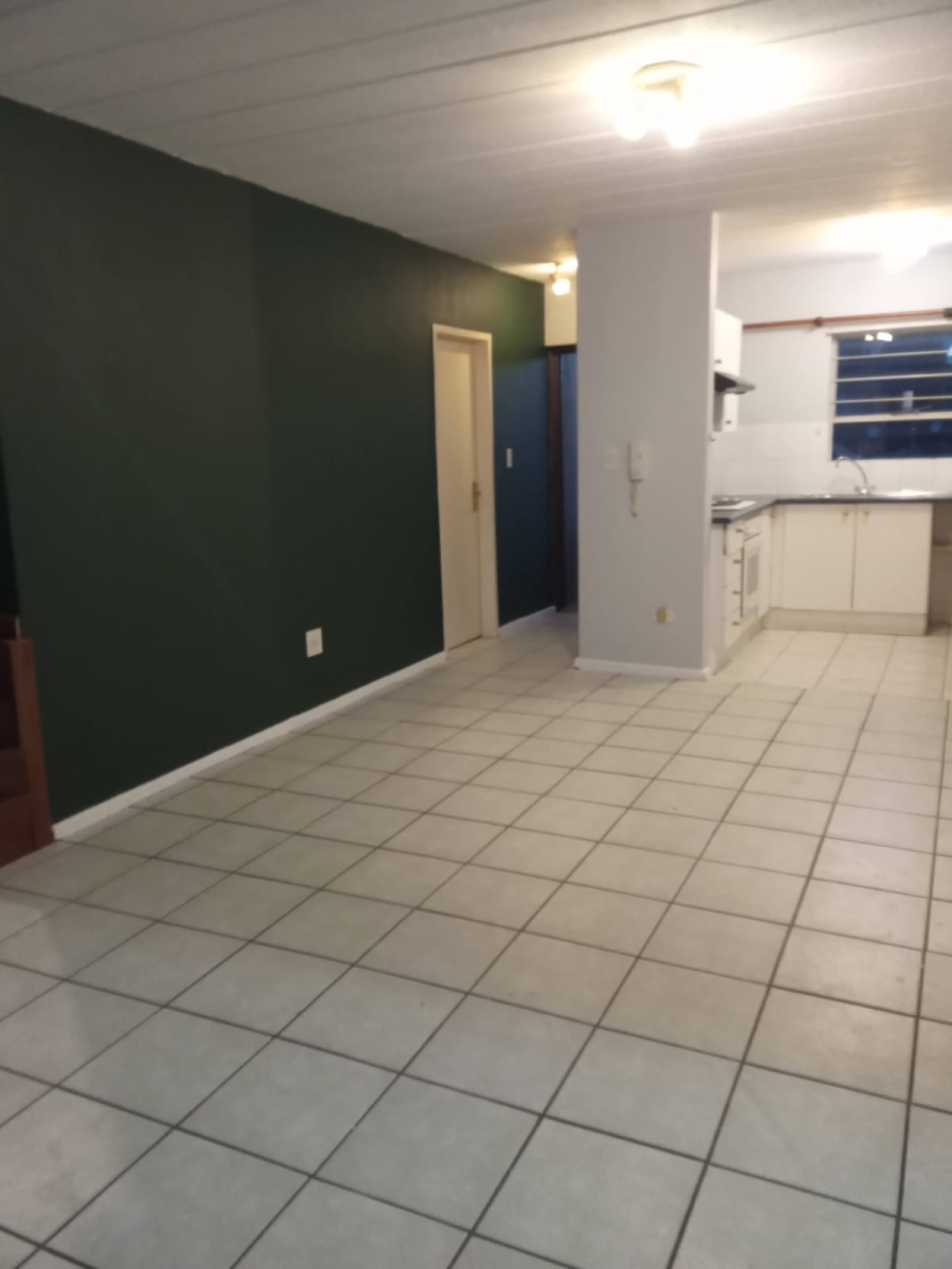 2 Bedroom Property for Sale in Vorna Valley Gauteng
