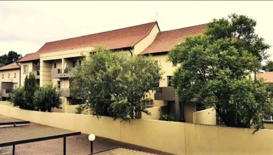 2 Bedroom Property for Sale in Vorna Valley Gauteng