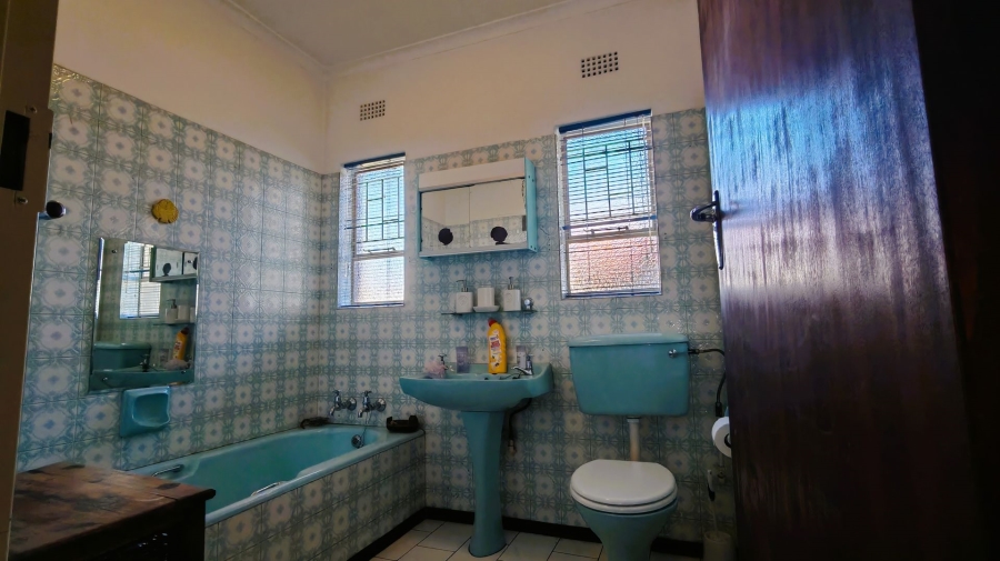 3 Bedroom Property for Sale in Vanderbijlpark SE 6 Gauteng
