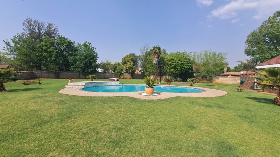 4 Bedroom Property for Sale in Three Rivers East Gauteng