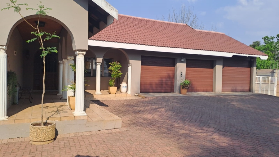 4 Bedroom Property for Sale in Three Rivers East Gauteng
