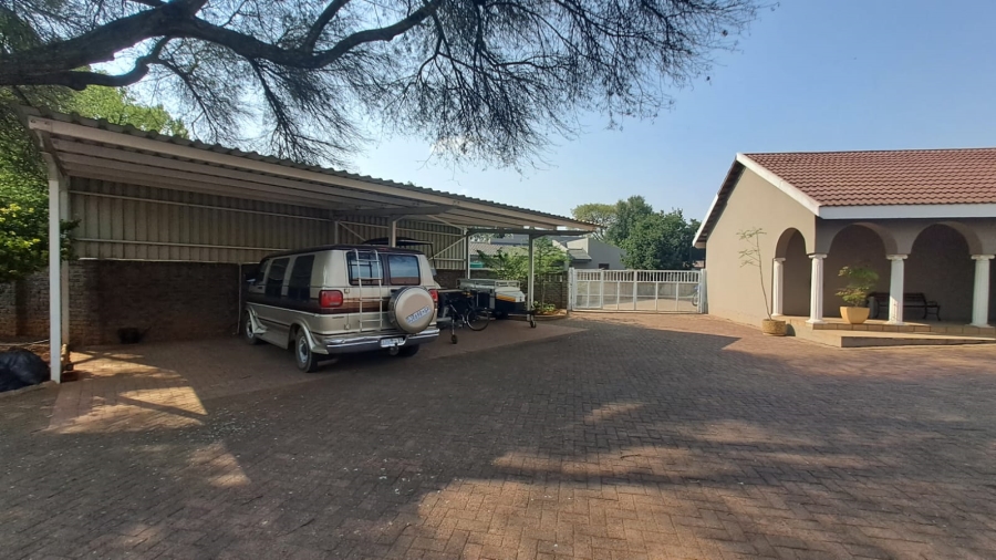 4 Bedroom Property for Sale in Three Rivers East Gauteng