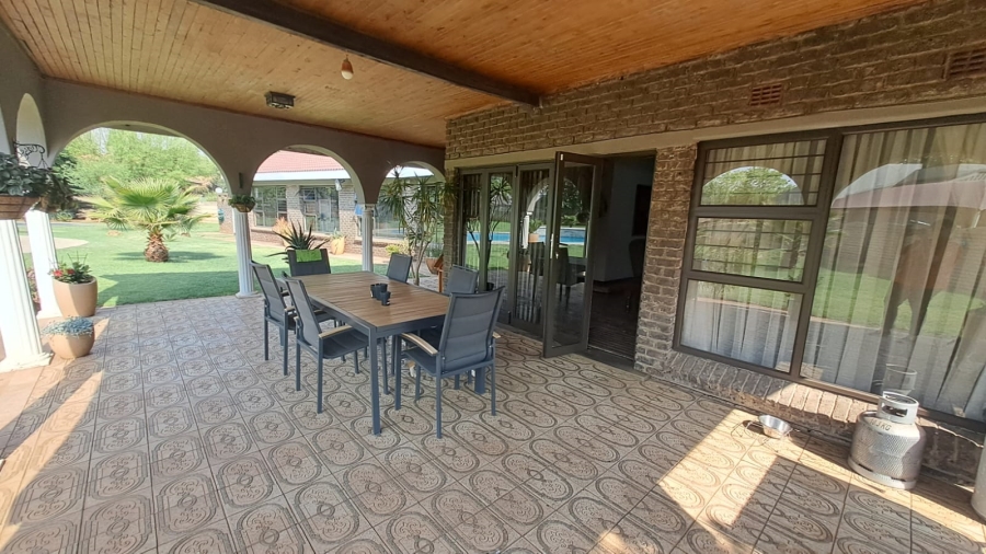 4 Bedroom Property for Sale in Three Rivers East Gauteng