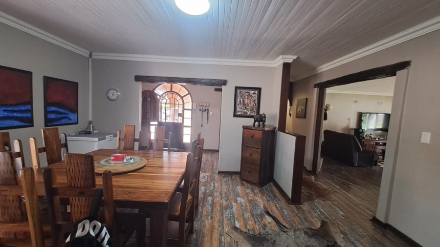 4 Bedroom Property for Sale in Three Rivers East Gauteng