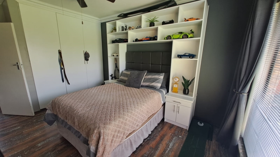 4 Bedroom Property for Sale in Three Rivers East Gauteng