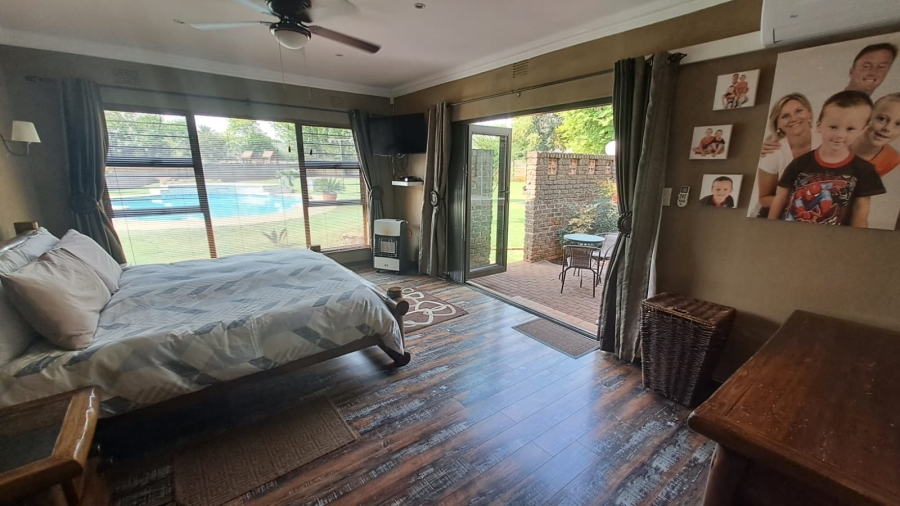 4 Bedroom Property for Sale in Three Rivers East Gauteng