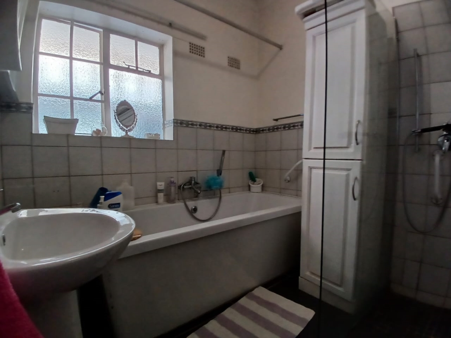 3 Bedroom Property for Sale in Discovery Gauteng