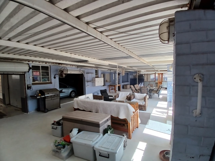 3 Bedroom Property for Sale in Discovery Gauteng