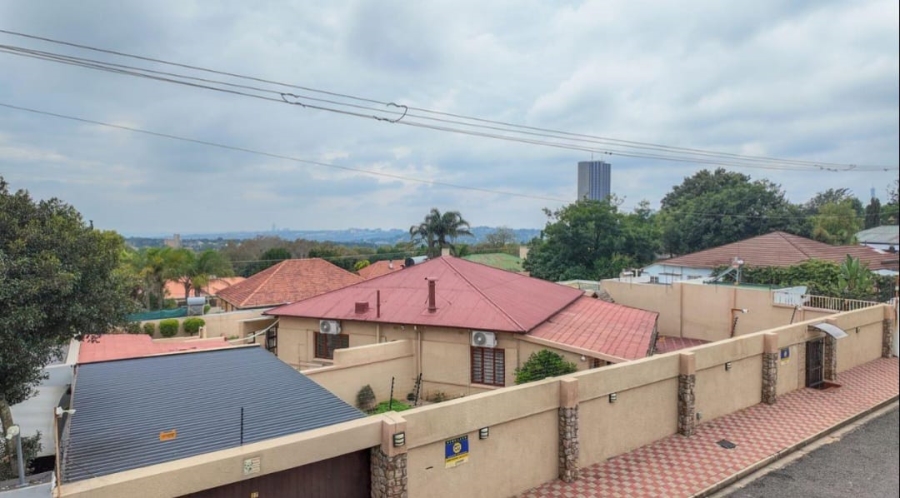 4 Bedroom Property for Sale in Auckland Park Gauteng