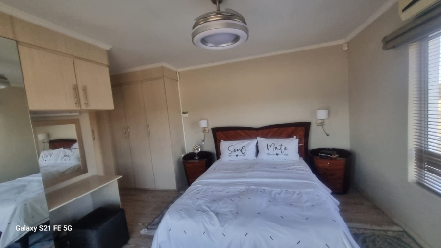 4 Bedroom Property for Sale in Riverspray Lifestyle Estate Gauteng