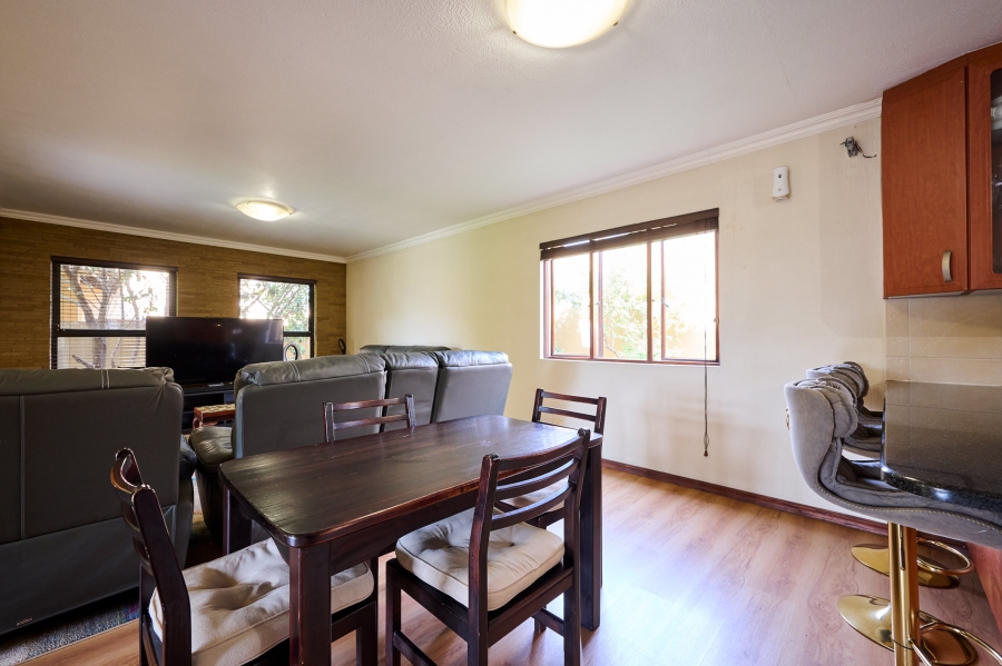 4 Bedroom Property for Sale in Erand Gardens Gauteng