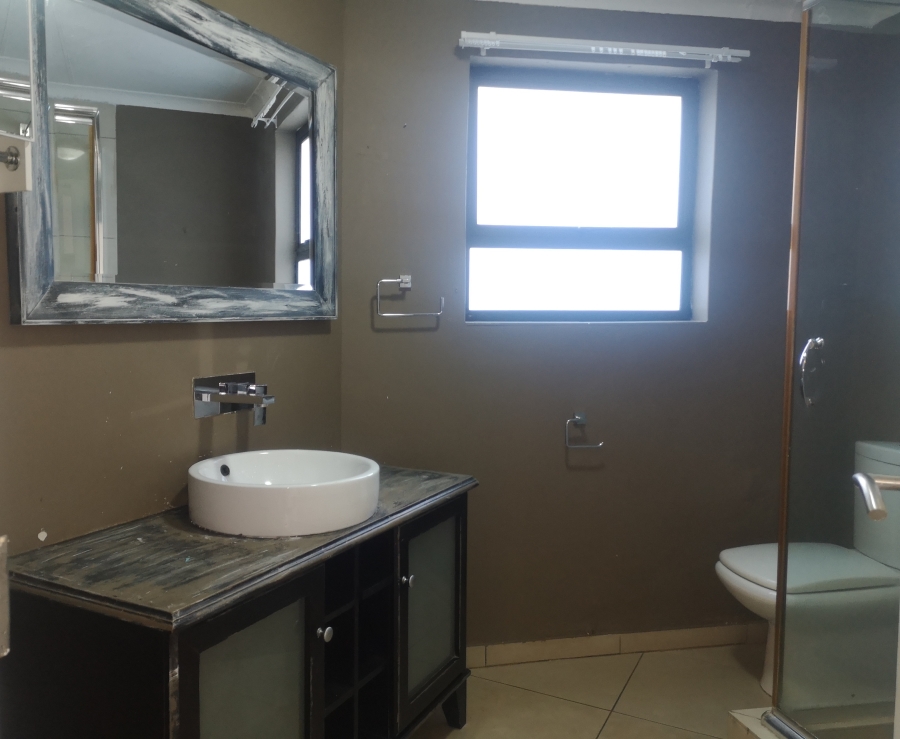 To Let 2 Bedroom Property for Rent in Albertville Gauteng