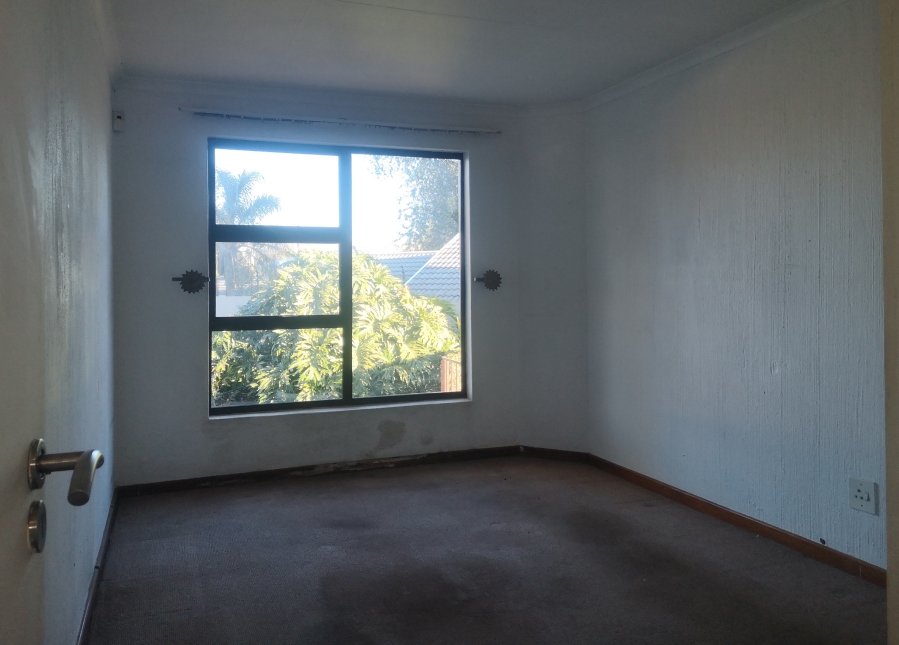To Let 2 Bedroom Property for Rent in Albertville Gauteng