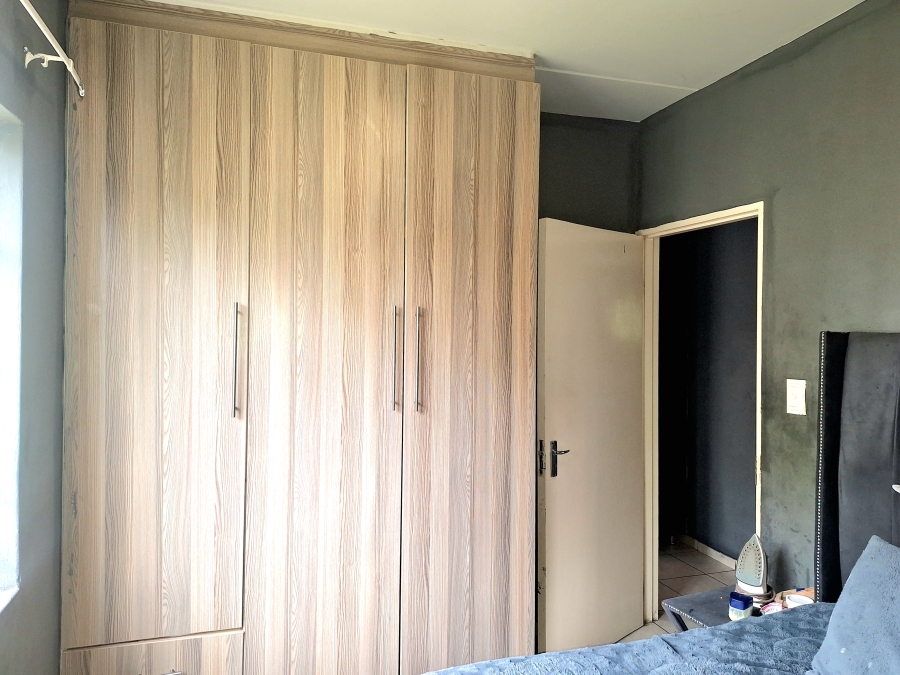 2 Bedroom Property for Sale in Fleurhof Gauteng