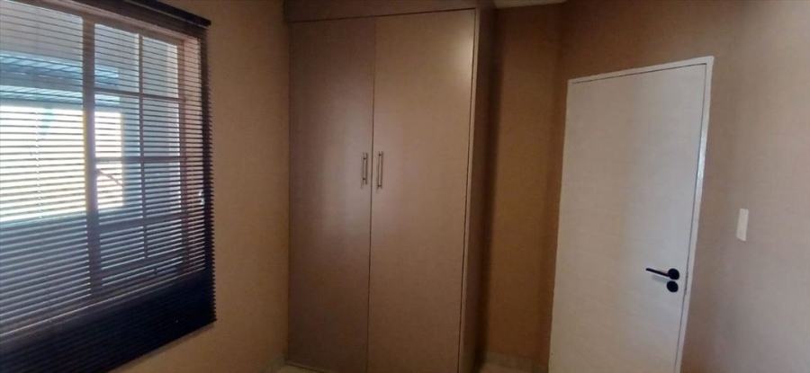 3 Bedroom Property for Sale in Glen Marais Gauteng