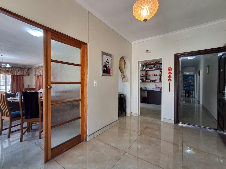 4 Bedroom Property for Sale in Eden Glen Gauteng