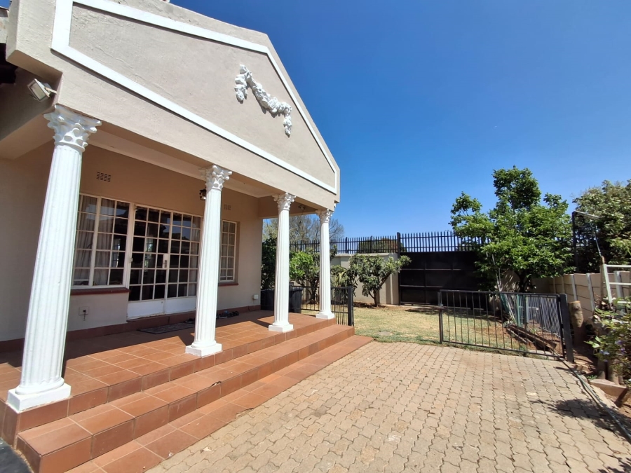 4 Bedroom Property for Sale in Eden Glen Gauteng