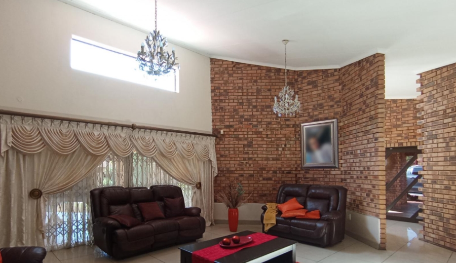 4 Bedroom Property for Sale in The Orchards Gauteng