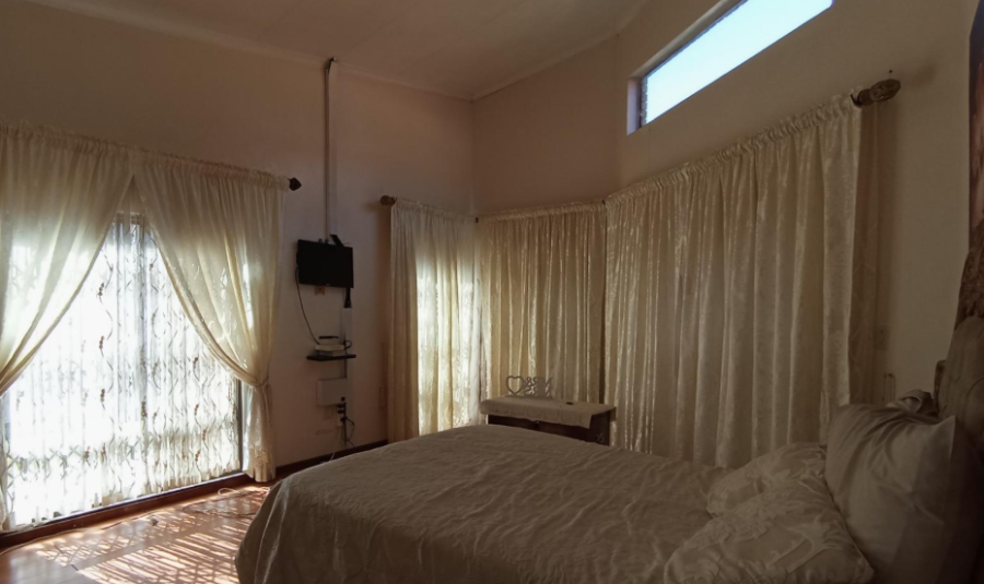 4 Bedroom Property for Sale in The Orchards Gauteng