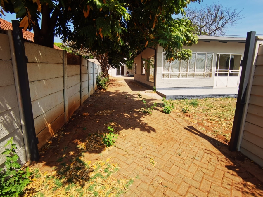 3 Bedroom Property for Sale in Claremont Gauteng